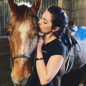 Meet your Posher, Deborah